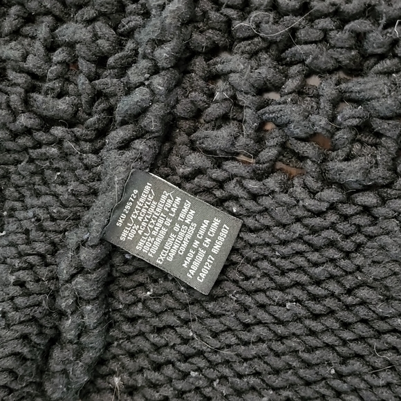 LE CHATEAU knit + fur hooded vest - Picture 6 of 12